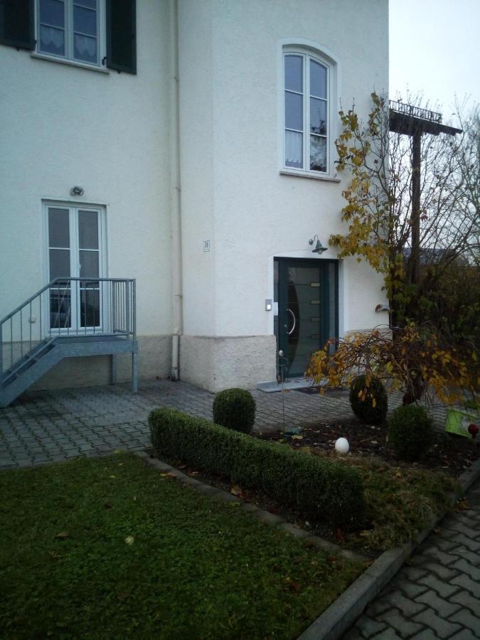 Ferienwohnung Kopold "Im Alten Schulhaus" Pottmes Bagian luar foto