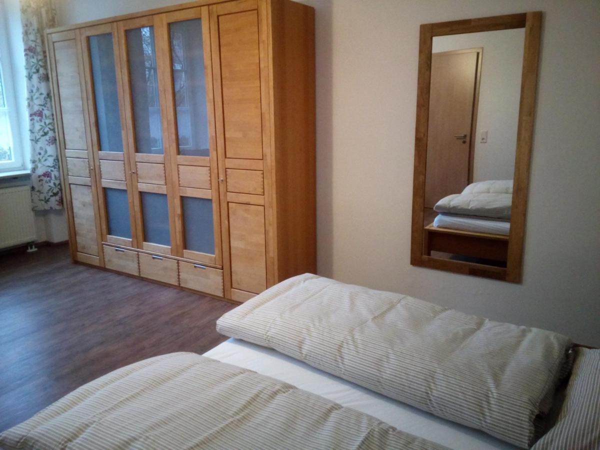 Ferienwohnung Kopold "Im Alten Schulhaus" Pottmes Bagian luar foto